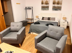Apartamentos El PELIGRO 2 LAHIVE, Archidona